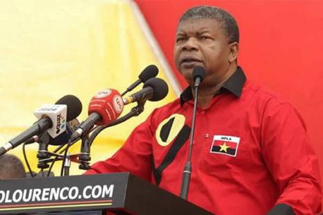 MPLA volta a protagonizar manobras para “maximizar controlo” sobre o Estado – Relatório