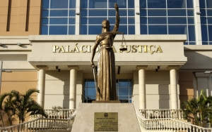 Tribunal Constitucional abre as portas aos partidos políticos