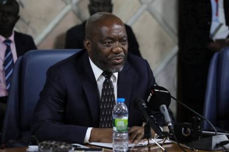 Advogados angolanos pedem suspensão e processo disciplinar contra presidente do Supremo