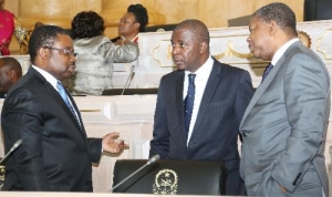Manutenção da política económica vai atrasar reformas em Angola - Consultora BMI