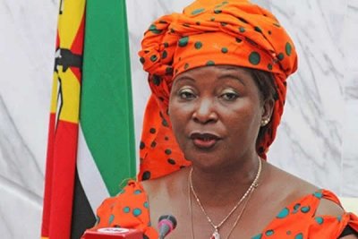 Embaixadora Mo Ambicana Em Angola Acusada De Receber Milh Es