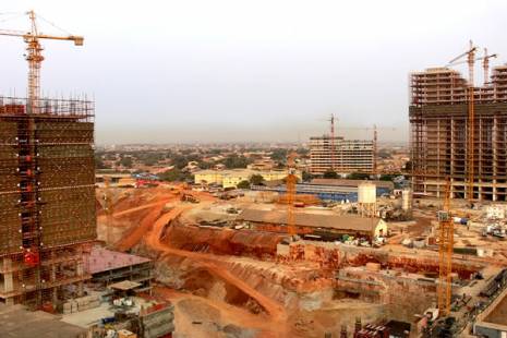 Angola suspende projetos incritos no OGE 2023 com execução abaixo de 80%