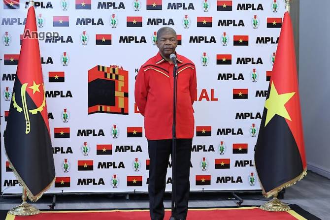 Líder do MPLA diz que partido terá apenas um candidato em 2027