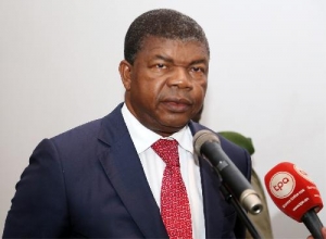 Ausência da deputada Tchizé dos Santos deve ser respondida pela Assembleia Nacional - PR angolano