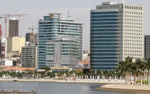 Luanda deixou de ser a cidade mais cara do mundo para expatriados