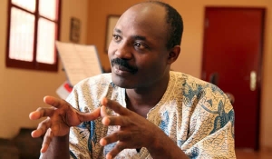 Rafael Marques diz que novo PR de Angola vai impor-se pela repressão