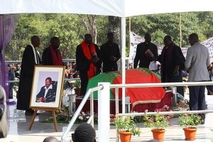 Cerimónias fúnebres de Jonas Savimbi em Lopitanga, na província angolana do Bié