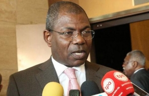 Presidente de Angola exonera o embaixador em Portugal, José Marcos Barrica