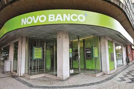 Novo Banco e fundo Apollo estão na corrida para ficar com posição de Isabel dos Santos no Eurobic