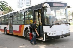 Empresas de transportes coletivos de Luanda paralisam atividade segunda-feira