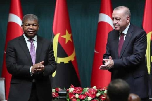 Angola quer alargar trocas comerciais com a Turquia para mais de 1.000 milhões de dólares