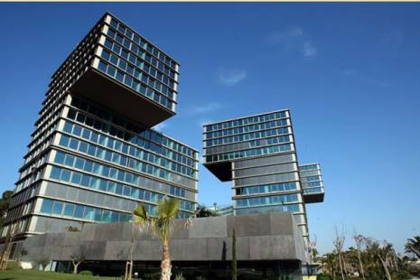 Estoril Sol Residence é um luxuoso bloco de apartamentos