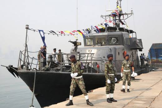 Estado português dá garantia a empréstimo de €252 milhões para requalificar base naval em Angola