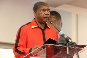 Primeiro congresso extraordinário de João Lourenço na agenda do MPLA para 2019