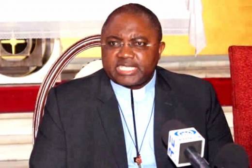 Bispo católico diz que vandalismo em Luanda mostra necessidade de diálogo e manifesta apreensão