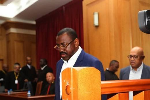 Tribunal Supremo de Angola concede liberdade condicional a ex-ministro Augusto Tomás