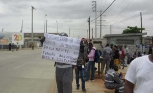 Trabalhadores de base logística da  Sonangol suspendem greve