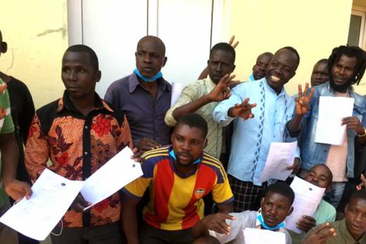 Militantes da UNITA detidos em Sanza Pombo vão aguardar julgamento em liberdade