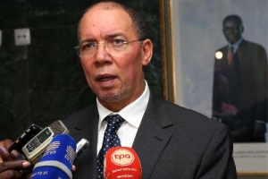 Ministro da Justiça diz que é equívoco pensar que Código Penal encoraja o aborto