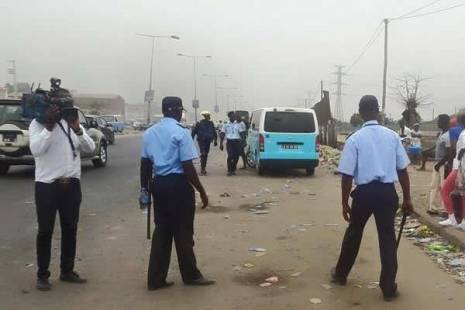 Três taxistas condenados a penas de prisão e 72 libertados após tumultos em Luanda
