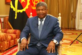 Alegada investigação a João Lourenço gera guerra de nervos nas redes sociais em Angola - Presidência opta por não comentar