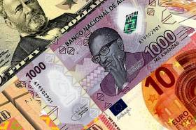 Kwanza perde 3,6% face ao dólar na semana passada e cai 38,8% desde janeiro