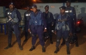Um morto em troca de tiros em Luanda entre polícia e três alegados marginais