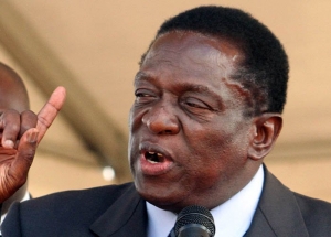Presidente do Zimbabué liberta presos e comuta sentenças de morte
