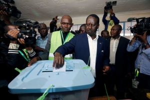 Comissão Eleitoral do Quénia muda composição para novo escrutínio