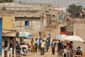 Moradores do Malueka criam grupo de segurança comunitária