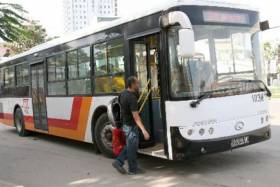 Empresas de transportes portuguesas ajudam a desenvolver bilhética em Angola