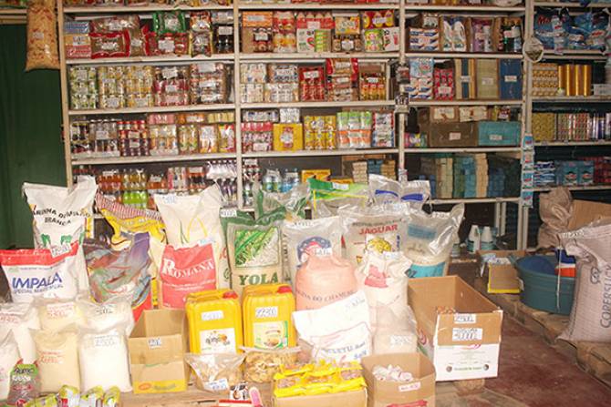 Proibida venda a grosso em zonas urbanas de Luanda