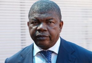 Angola está a mudar? Cada consultora sua sentença