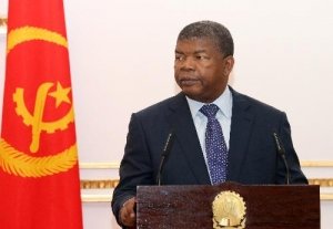 Angola ainda vive os efeitos da crise económica minimizadas graças a tomada de medidas pertinentes - PR