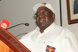 MPLA coloca preparação das eleições autárquicas em Angola como tarefa para 2018