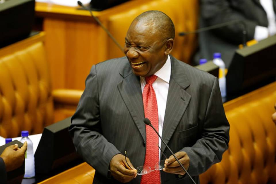 Presidente sul-africano convocado a depor sobre corrupção no Estado