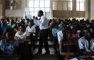 Sindicato dos professores indignado com contratação de novos professores cubanos para Angola