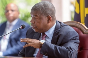 Angola continua a aguardar pelo processo de Manuel Vicente - PR angolano