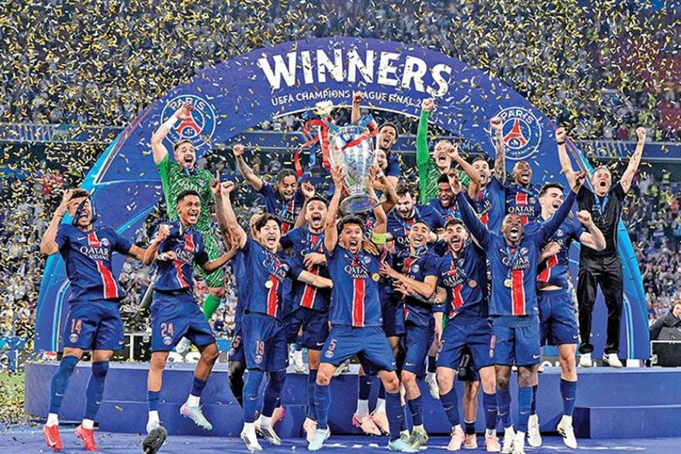 PSG supera Arsenal nas grandes penalidades e revalida título europeu