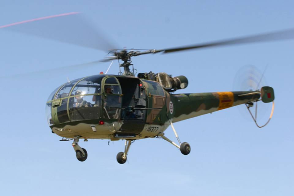 Helicóptero da FAN despenha-se e causa dois mortos em Benguela