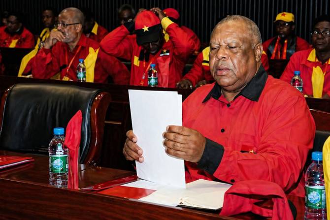Higino Carneiro pede reapreciação da decisão que invalidou candidatura à presidência do MPLA