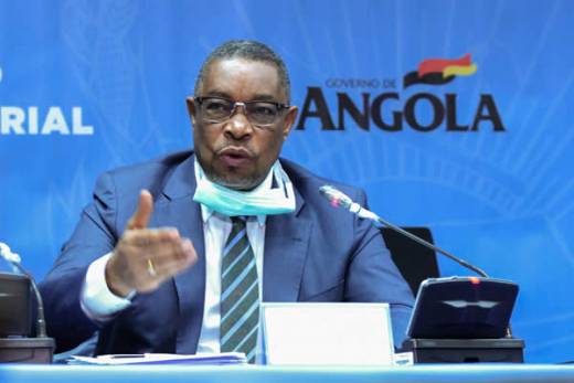 Polícia angolana “não vai tolerar incumprimentos” de medidas de proteção da covid-19
