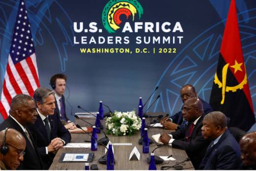 Blinken agradece a PR de Angola por &quot;liderança em desafios regionais e reformas democráticas&quot;
