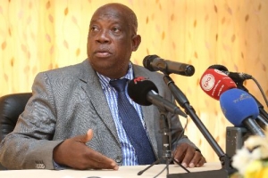 Governador de Luanda quer fim da indigência em que vivem antigos combatentes