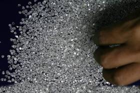 Polícia Nacional apreendeu mais de 29.000 pedras de diamantes na Lunda Norte em 2021