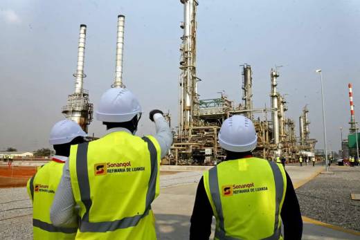 Refinaria de Cabinda não tem data para iniciar a venda de combustíveis