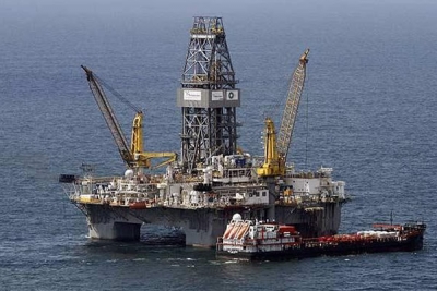 China compra mais de 72% das exportações de petróleo de Angola