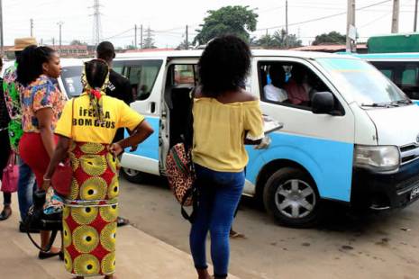 Associações de taxistas pedem “calma” aos associados e menos “excessos” à polícia