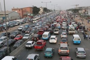 Angola a comédia de África em pleno século XXI