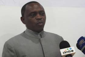 General Kamalata Numa, da UNITA vai responder na PGR por crimes de ultraje ao Estado angolano